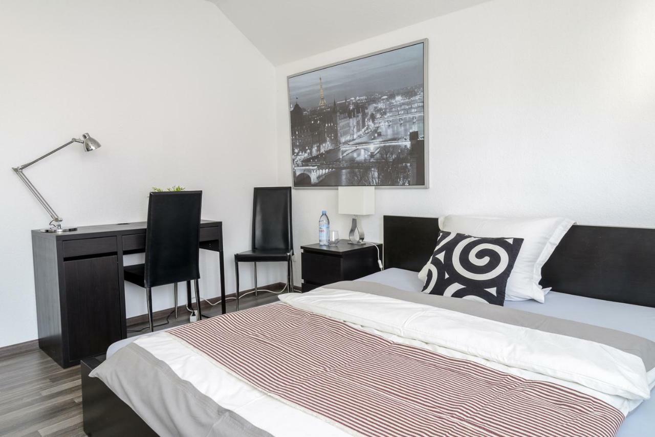 פאדרבורן Business Wohnung ++ Hochwertige Ausstattung מראה חיצוני תמונה
